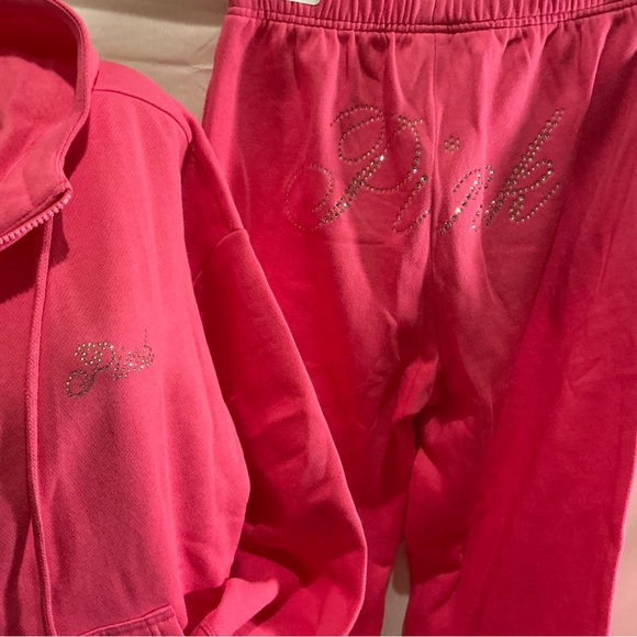 NEW VICTORIAS SECRET PINK LIMITED EDITION BLING HOODIE & SWEATPANTS 2PC SET - Picture 11 of 12